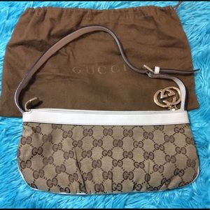 Gucci purses 👜 very gorgeous!
